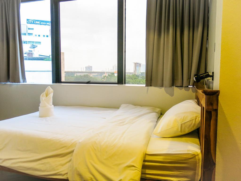 Metro Pratunam Boutique Hotel Bangkok Esterno foto